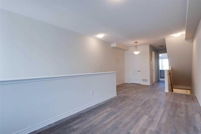 66 Jolly Way, House attached with 3 bedrooms, 3 bathrooms and 2 parking in Toronto ON | Image 3