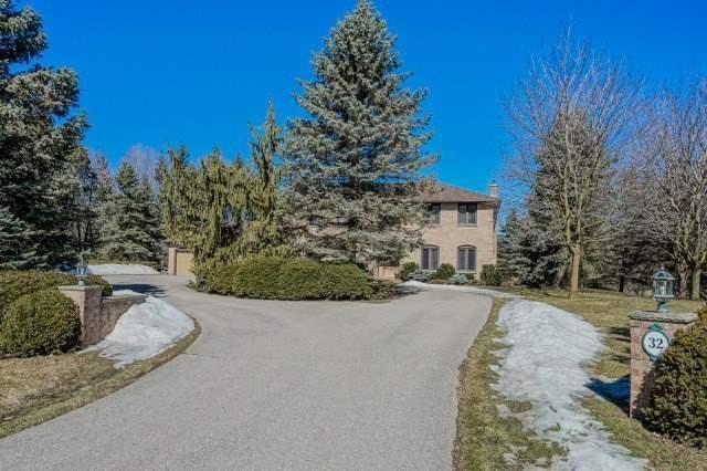 32 Hunters Glen Rd, House detached with 4 bedrooms, 3 bathrooms and 12 parking in Aurora ON | Image 3