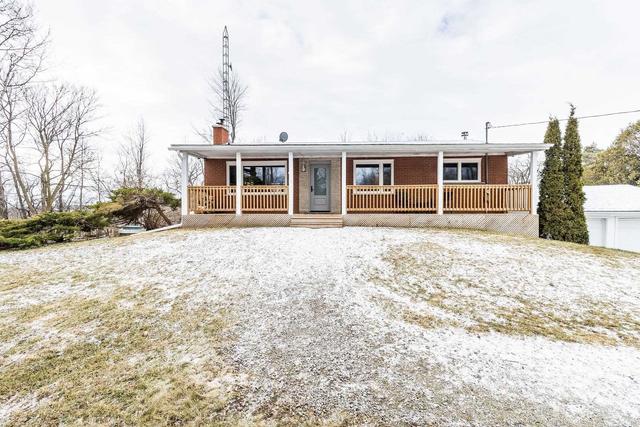 12098 Fifth Line, House detached with 2 bedrooms, 1 bathrooms and 8 parking in Halton Hills ON | Image 1