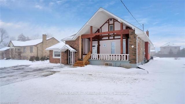 973 Gainsborough Rd, House detached with 2 bedrooms, 2 bathrooms and 6 parking in London ON | Image 23