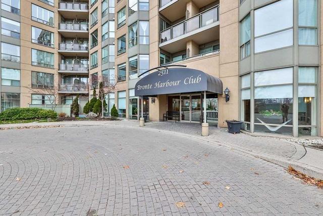 519 - 2511 Lakeshore Rd W, Condo with 2 bedrooms, 2 bathrooms and 2 parking in Oakville ON | Image 12