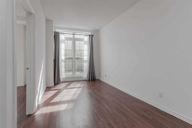 110 - 135 James St S, Condo with 3 bedrooms, 2 bathrooms and 0 parking in Hamilton ON | Image 6