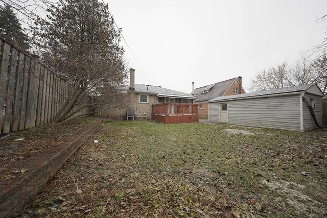 1352 Minden St, House detached with 3 bedrooms, 3 bathrooms and 4 parking in Oshawa ON | Image 13