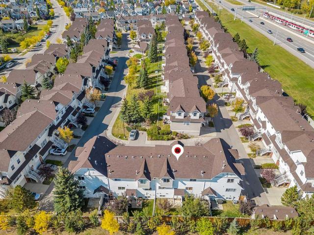 45 Tuscany Springs Gardens Nw, Home with 3 bedrooms, 1 bathrooms and 2 parking in Calgary AB | Image 5