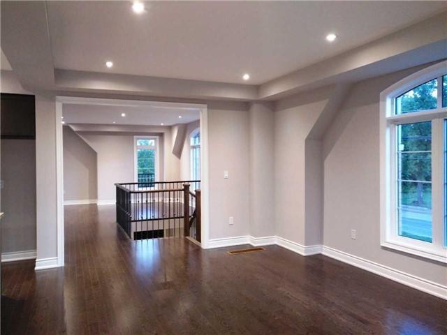 3995 Pondview Way, House detached with 4 bedrooms, 5 bathrooms and 2 parking in Mississauga ON | Image 7