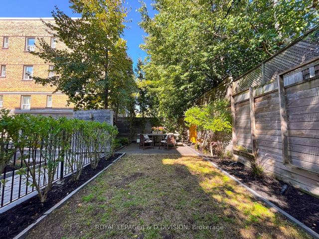 8 - 837 Broadview Ave, House attached with 3 bedrooms, 3 bathrooms and 1 parking in Toronto ON | Image 30