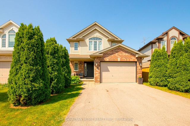 850 Queensborough Cres, House detached with 3 bedrooms, 3 bathrooms and 4 parking in London ON | Image 1