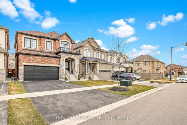 13 Vineyard Dr, House detached with 4 bedrooms, 3 bathrooms and 4 parking in Brampton ON | Image 30