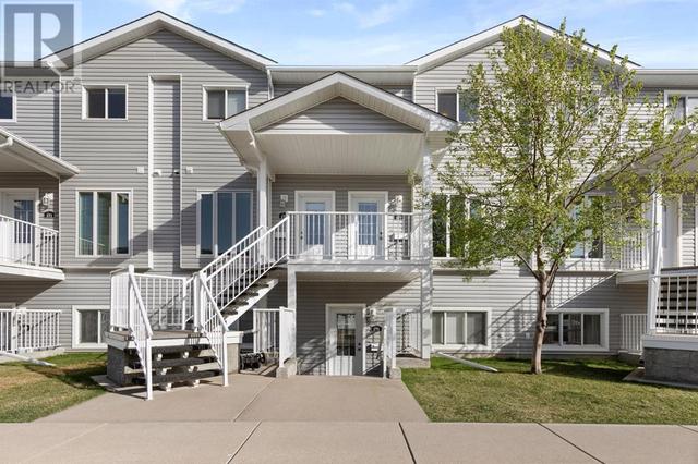 177 Northlands Pointe Ne, House attached with 3 bedrooms, 1 bathrooms and 2 parking in Medicine Hat AB | Card Image