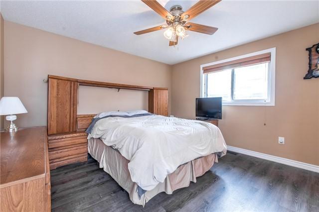 39 Stephanie Lane, House detached with 2 bedrooms, 4 bathrooms and 2 parking in Barrie ON | Image 10