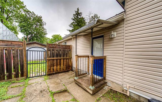 308 Dalhousie St, House detached with 2 bedrooms, 1 bathrooms and 2 parking in Brantford ON | Image 27