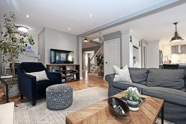 407 Renzius Crt, House detached with 4 bedrooms, 3 bathrooms and 6 parking in Newmarket ON | Image 40