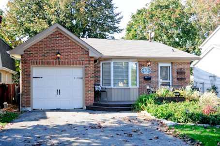 870 Finley Ave, House detached with 3 bedrooms, 2 bathrooms and 4 parking in Ajax ON | Image 1