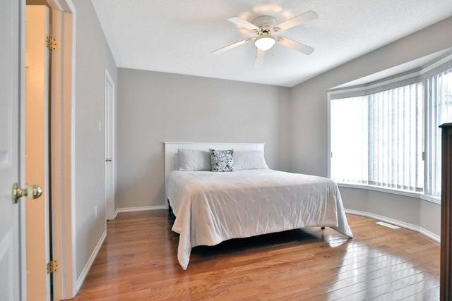 8 - 5030 New St, Townhouse with 3 bedrooms, 2 bathrooms and 2 parking in Burlington ON | Image 9