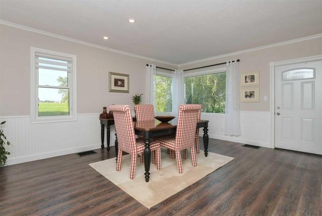 2774 Flos Road 3 W, House detached with 4 bedrooms, 2 bathrooms and 6 parking in Springwater ON | Image 11