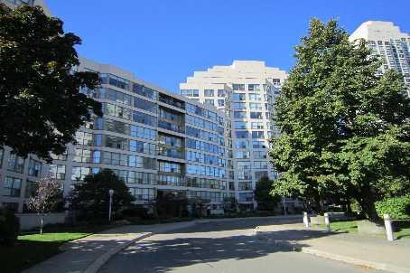 525 - 2267 Lake Shore Blvd W, Condo with 1 bedrooms, 2 bathrooms and 1 parking in Toronto ON | Image 1