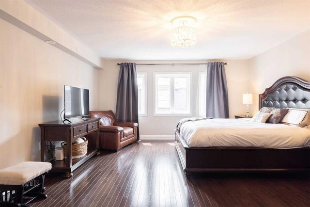7 - 1331 Major Mackenzie Dr, Townhouse with 3 bedrooms, 3 bathrooms and 2 parking in Vaughan ON | Image 10