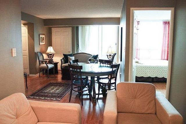 1903 - 18 Hillcrest Ave, Condo with 2 bedrooms, 2 bathrooms and 1 parking in Toronto ON | Image 3