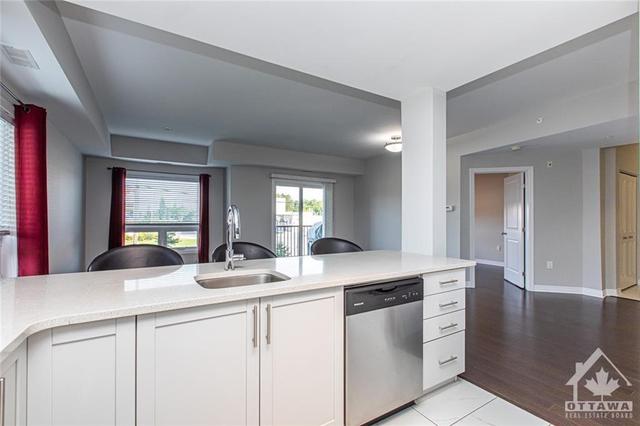 203 - 250 Winterfell Private, Condo with 2 bedrooms, 2 bathrooms and 1 parking in Ottawa ON | Image 13