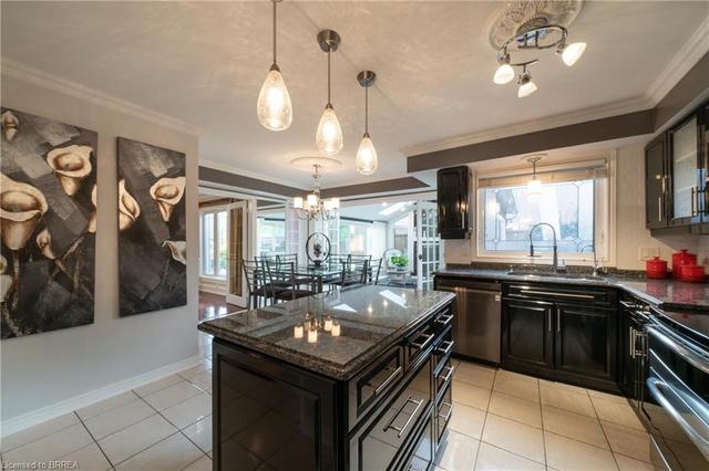 6 Osprey Court, House detached with 5 bedrooms, 3 bathrooms and 8 parking in Cambridge ON | Image 18