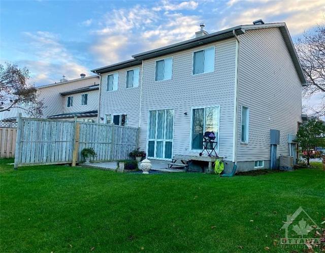 1487 Lynx Crescent, Townhouse with 2 bedrooms, 2 bathrooms and 3 parking in Ottawa ON | Image 18