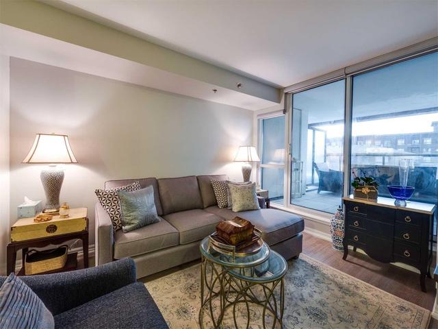 206 - 5001 Corporate Dr, Condo with 1 bedrooms, 2 bathrooms and 1 parking in Burlington ON | Image 3