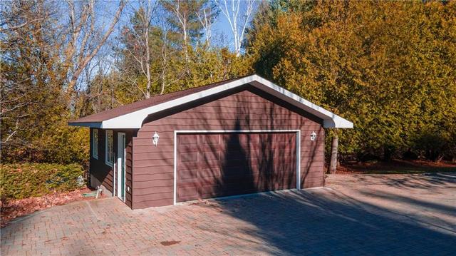 80 Blueberry Point Lane, House detached with 4 bedrooms, 4 bathrooms and 6 parking in Madawaska Valley ON | Image 6