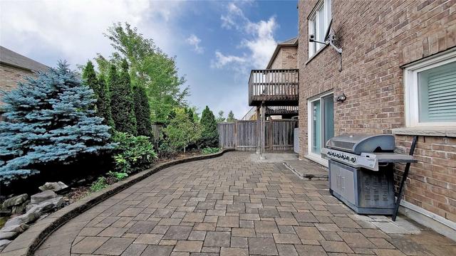 19 Herbert Wales Cres, House detached with 4 bedrooms, 5 bathrooms and 2 parking in Markham ON | Image 20