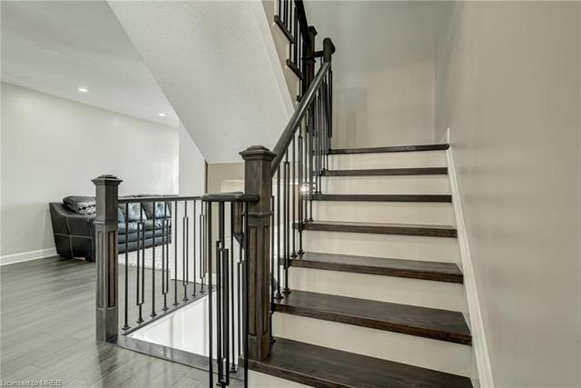 100 - 2 Clay Brick Court, House attached with 3 bedrooms, 1 bathrooms and 2 parking in Brampton ON | Image 15