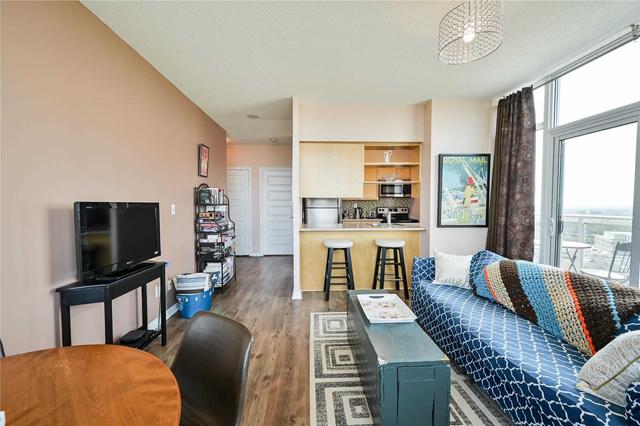 2307 - 215 Queen St E, Condo with 1 bedrooms, 1 bathrooms and 1 parking in Brampton ON | Image 24