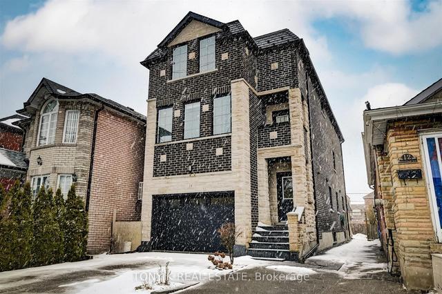 14 Rotherham Ave, House detached with 5 bedrooms, 6 bathrooms and 7 parking in Toronto ON | Image 1