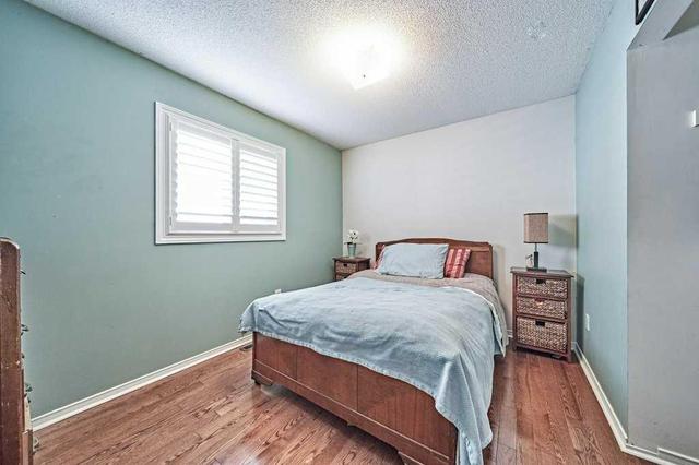 32 Goodwin Ave, House detached with 3 bedrooms, 3 bathrooms and 4 parking in Clarington ON | Image 10