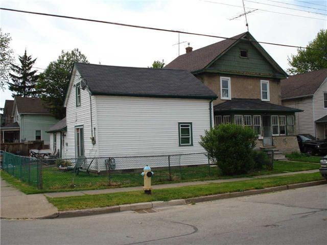 181-185 Welland St, House detached with 1 bedrooms, 1 bathrooms and 8 parking in Port Colborne ON | Image 7