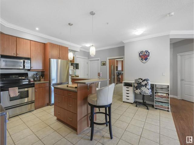 211 - 10116 80 Av Nw, Condo with 2 bedrooms, 2 bathrooms and null parking in Edmonton AB | Image 10