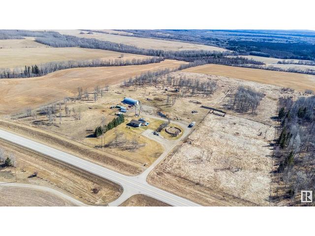 56107 Hwy 32, House detached with 3 bedrooms, 2 bathrooms and null parking in Yellowhead County AB | Image 11