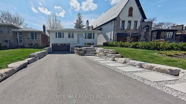 129 Betty Ann Dr, House detached with 3 bedrooms, 2 bathrooms and 8 parking in Toronto ON | Image 12