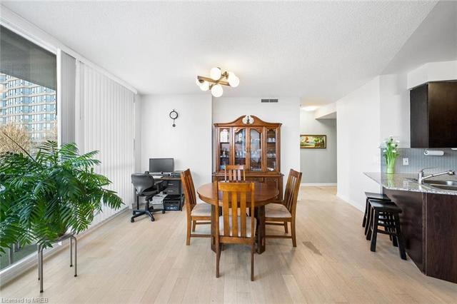 201 - 223 Webb Drive, House attached with 2 bedrooms, 2 bathrooms and 2 parking in Mississauga ON | Image 3