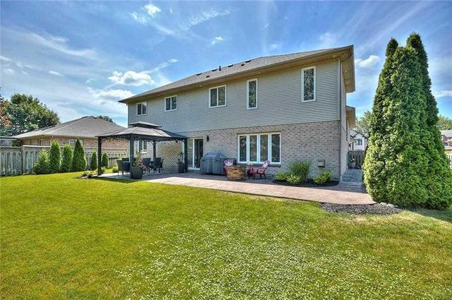 3197 Matthews Dr, House detached with 3 bedrooms, 3 bathrooms and 6 parking in Niagara Falls ON | Image 19