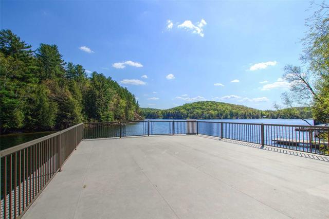1015 Bayview Point Rd, House detached with 3 bedrooms, 2 bathrooms and 5 parking in Lake of Bays ON | Image 36