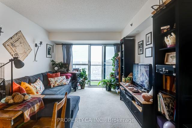 1007 - 35 Saranac Blvd, Condo with 1 bedrooms, 1 bathrooms and 0 parking in Toronto ON | Image 4