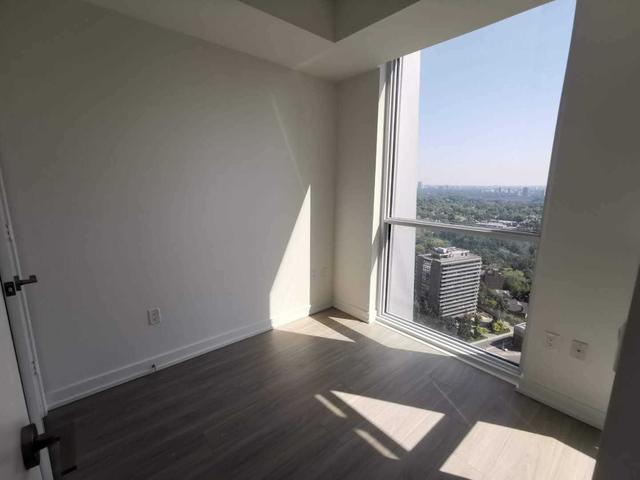 902 - 1 Yorkville Ave, Condo with 2 bedrooms, 2 bathrooms and 0 parking in Toronto ON | Image 8