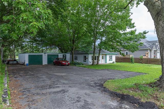 446 Dundas Street W, House detached with 2 bedrooms, 1 bathrooms and 12 parking in Greater Napanee ON | Image 14