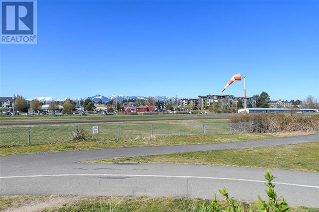 135 - 2300 Mansfield Dr, Condo with 1 bedrooms, 2 bathrooms and 1 parking in Courtenay BC | Image 42