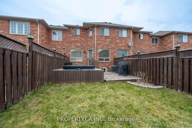 145 Angier Cres, House attached with 3 bedrooms, 4 bathrooms and 2 parking in Ajax ON | Image 31
