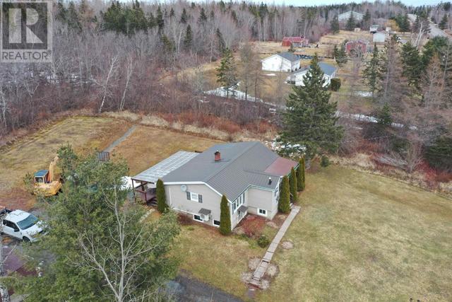 1091 Hunter Road, House detached with 2 bedrooms, 1 bathrooms and null parking in Cumberland, Subd. D NS | Image 13