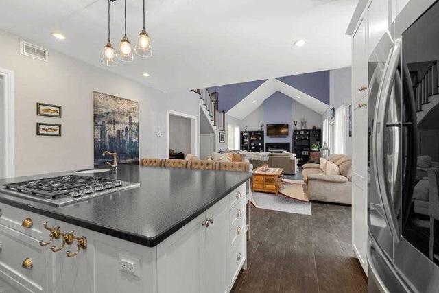 160 Sunrise Dr, House detached with 4 bedrooms, 3 bathrooms and 16 parking in Prince Edward County ON | Image 9