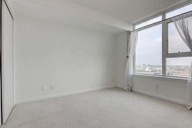 2503 - 25 Town Centre Crt, Condo with 1 bedrooms, 1 bathrooms and 1 parking in Toronto ON | Image 9