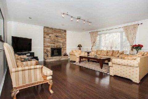 8651 Mississauga Rd, House detached with 3 bedrooms, 5 bathrooms and 20 parking in Brampton ON | Image 4