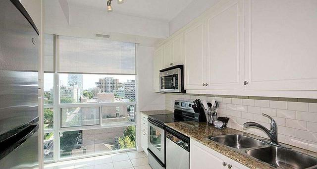 1003 - 88 Broadway Ave, Condo with 2 bedrooms, 2 bathrooms and 1 parking in Toronto ON | Image 7