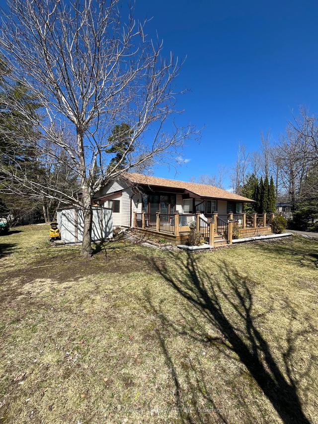 19 Southgate Circle Dr, House detached with 4 bedrooms, 2 bathrooms and 2 parking in Curve Lake First Nation 35 ON | Image 22